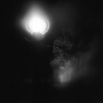 Lantaarnpaal bij nacht-2888-12