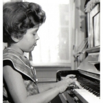 Ik achter de piano Ik achter de piano